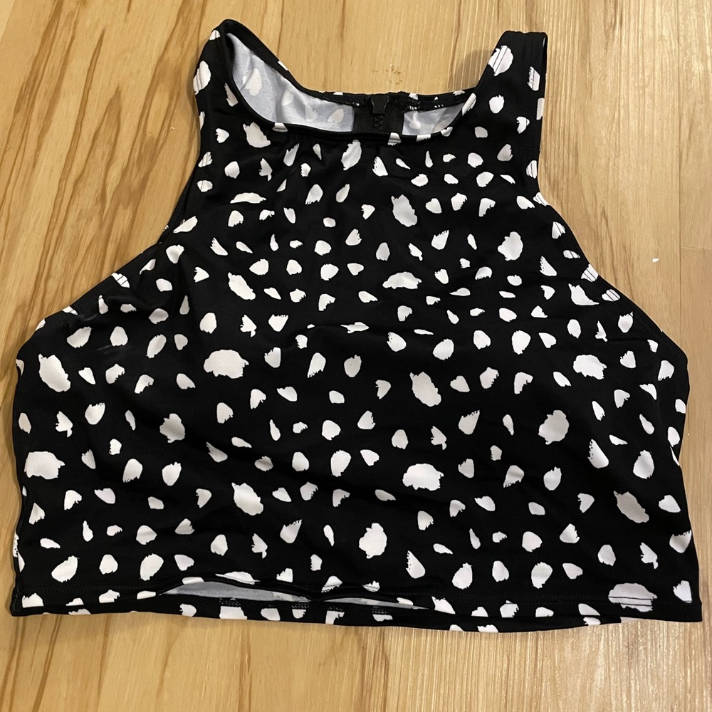 Medium high neck bathing suit top